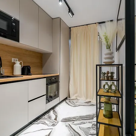 דירה Ultra-modern Luxury - Spacious & Elegant בוקרשט