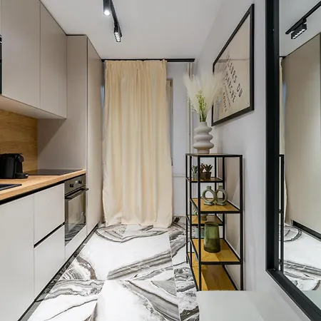 דירה Ultra-modern Luxury - Spacious & Elegant בוקרשט