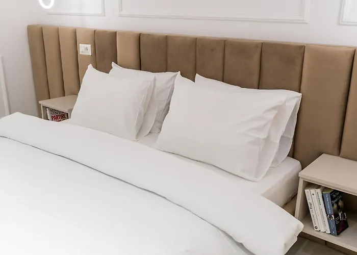 Ultra-modern Luxury - Spacious & Elegant Apartmán *