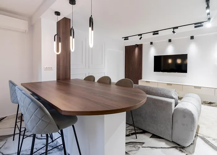 Ultra-modern Luxury - Spacious & Elegant Apartman *